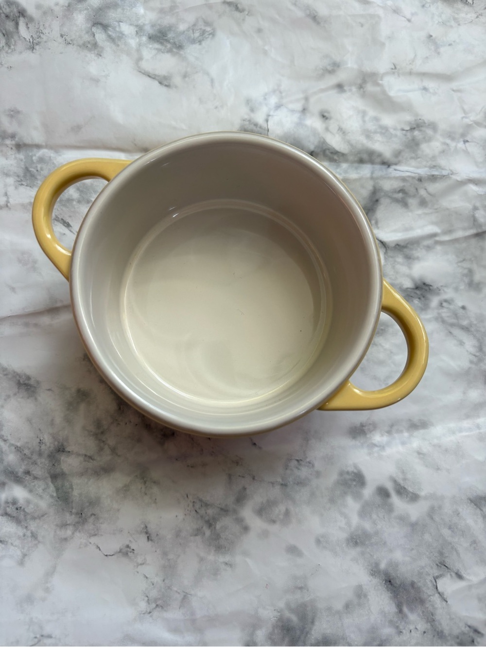 LE CREUSET 10 CM ROUND MINIATURE COCOTTE NEW NO LID CAMOMILLE